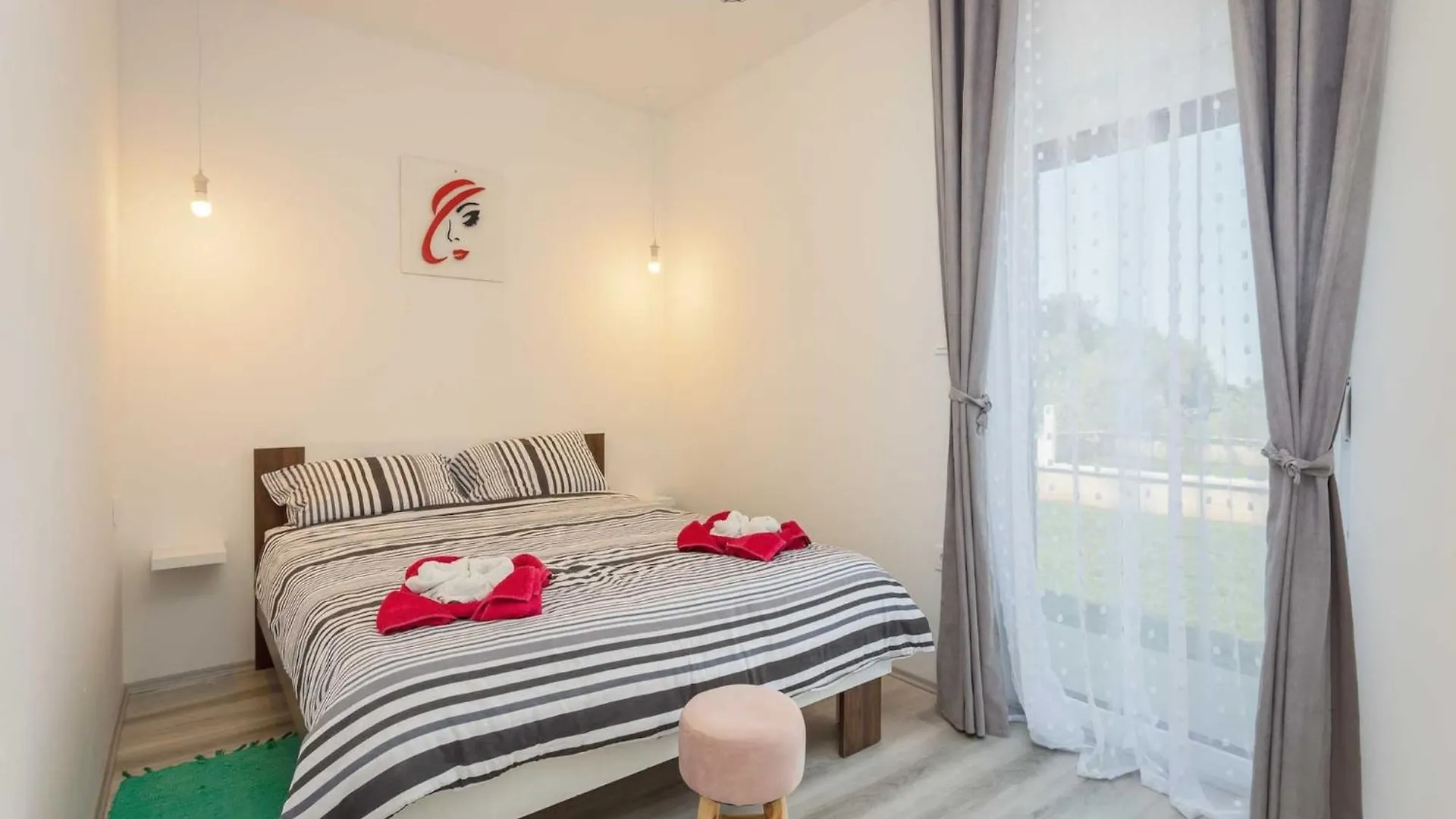 Eco Beach House Peroj - 100 M From The Beach 0*,  Croatia